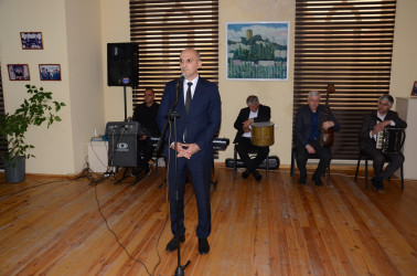 Saatlı rayonunda Ulu Öndər Heydər Əliyevin anadan olmasının 103 illiyinə həsr olunmuş sərgi təşkil edilib