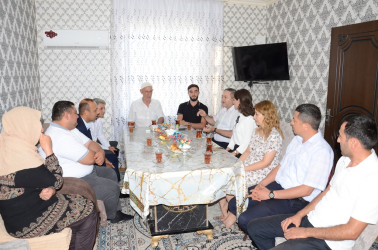 20 Sentyabr – Dövlət Suverenliyi Günü ilə əlaqədar Saatlıda bir qrup antiterror əməliyyatı iştirakçıları və onların ailələri ziyarət olunub