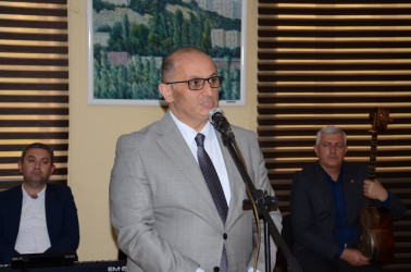 Saatlı rayonunda Ulu Öndər Heydər Əliyevin anadan olmasının 103 illiyinə həsr olunmuş sərgi təşkil edilib