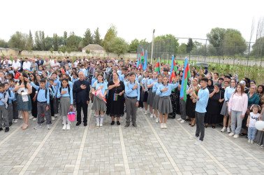 Heydər Əliyev Fondunun günəşlililərə töhfəsi: 360 yerlik, üçmərtəbəli, müasir və möhtəşəm məktəb binası!