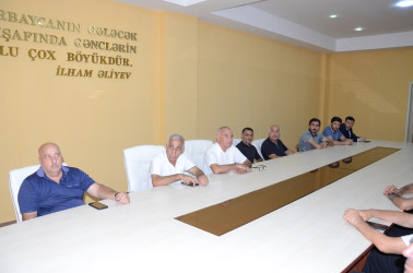 Saatlı rayonunda “Cəzaçəkmə müəssisələrindən azad edilmiş şəxslərin hüquqları, sosial adaptasiyası və reinteqrasiyası, onların işlə təmini ilə bağlı birgə fəaliyyətin təşkili, peşə təhsili üzrə mövcud imkanlar, bu sahədə maarifləndirmənin əhəmiyyəti” mövzusunda tədbir keçirildi