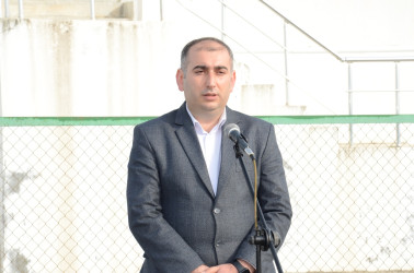 Saatlı rayonunda Ulu Öndər Heydər Əliyevin anadan olmasının 102 illiyinə həsr olunmuş futbol yarışının açılış mərasimi keçirildi.
