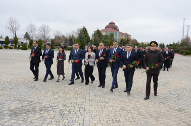 Saatlı rayonunda Ulu Öndər Heydər Əliyevin anım gününə həsr olunmuş tədbir keçirilib.