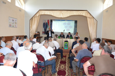 Saatlı rayonunun Nəsimikənd kəndində fermerlərlə maarifləndirici görüş keçirilib