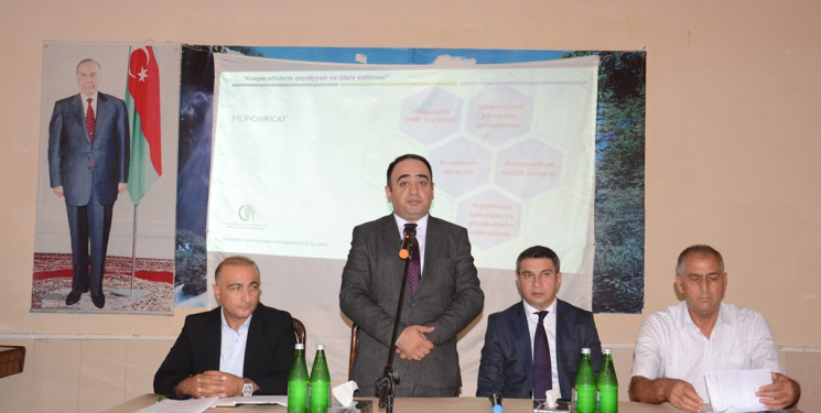 Saatlı rayonunun Nəsimikənd kəndində fermerlərlə maarifləndirici görüş keçirilib