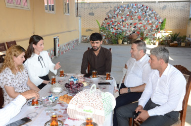 20 Sentyabr – Dövlət Suverenliyi Günü ilə əlaqədar Saatlıda bir qrup antiterror əməliyyatı iştirakçıları və onların ailələri ziyarət olunub