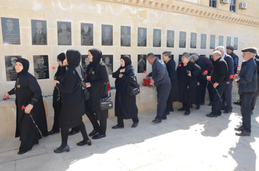 31 Mart – Azərbaycanlıların Soyqırımı Günü ilə əlaqədar Saatlı rayonunda Şəhidlər Abidə-Xatirə Kompleksi ziyarət olundu