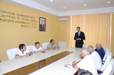 Saatlı rayonunda “Cəzaçəkmə müəssisələrindən azad edilmiş şəxslərin hüquqları, sosial adaptasiyası və reinteqrasiyası, onların işlə təmini ilə bağlı birgə fəaliyyətin təşkili, peşə təhsili üzrə mövcud imkanlar, bu sahədə maarifləndirmənin əhəmiyyəti” mövzusunda tədbir keçirildi